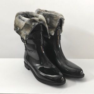 STUART WEITZMAN SNOWFLAKE RUBBER BOOTS